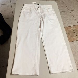 EILEEN. FISHER Size 6 inseam 23